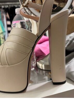 Gucci Cream Platform Block Heel Sandals
